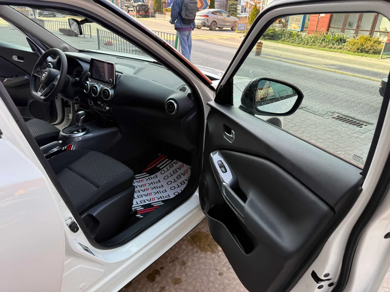 Nissan Juke - фото 39