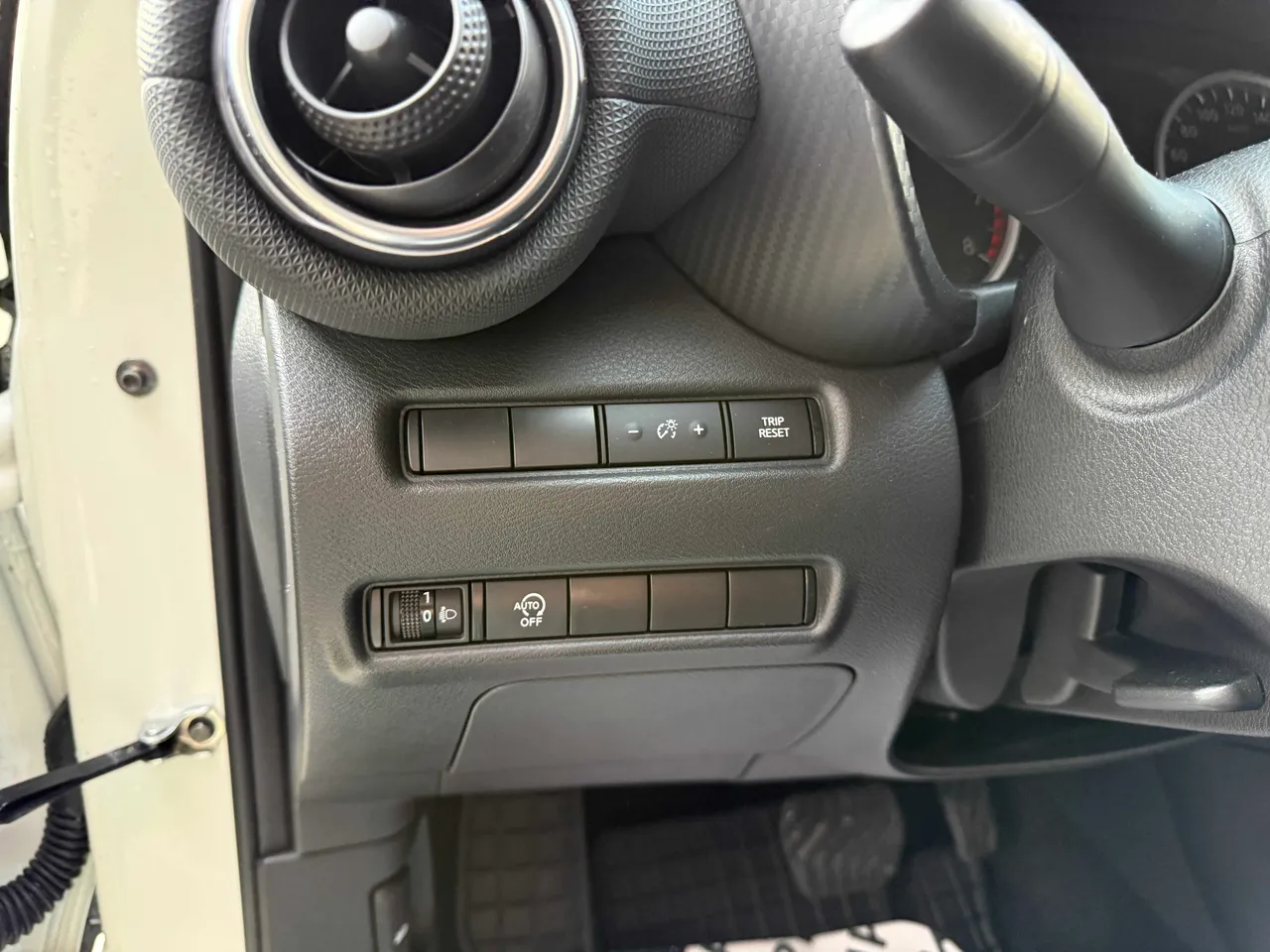 Nissan Juke - фото 17