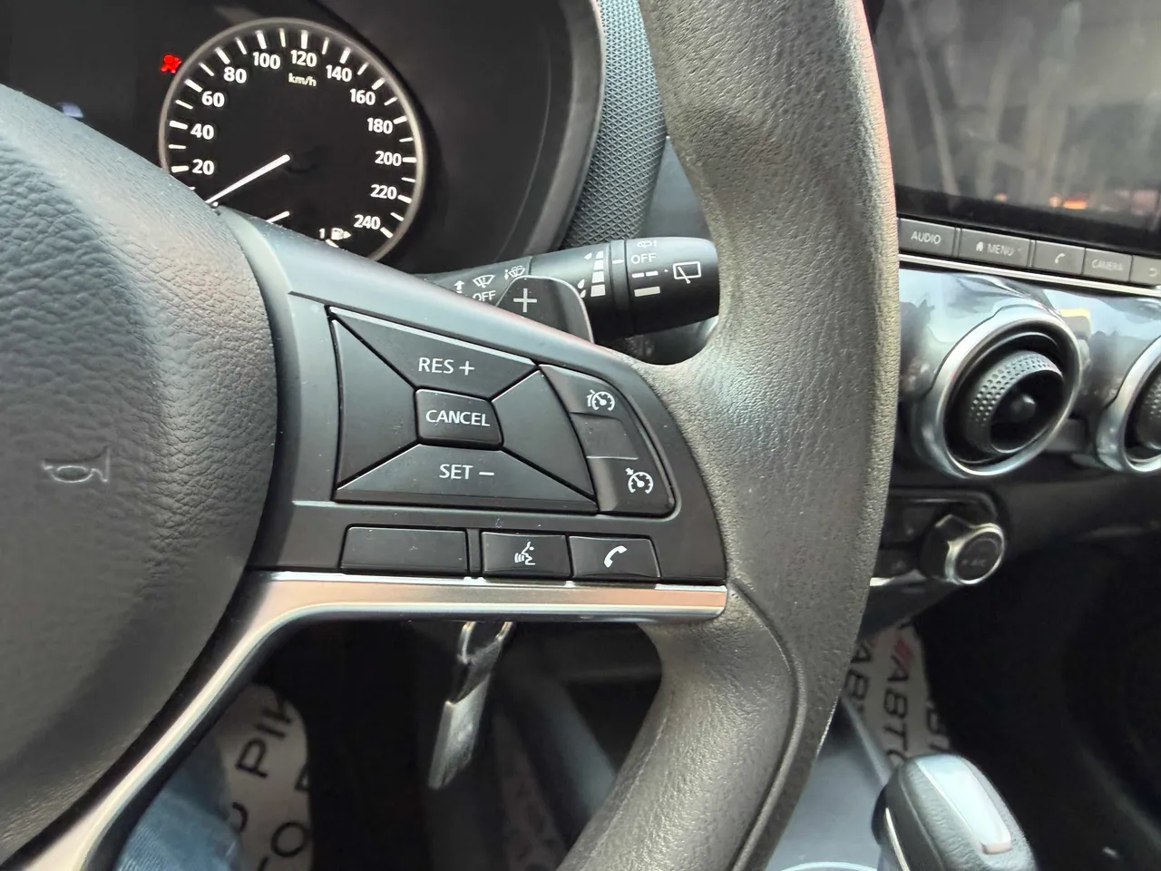 Nissan Juke - фото 19