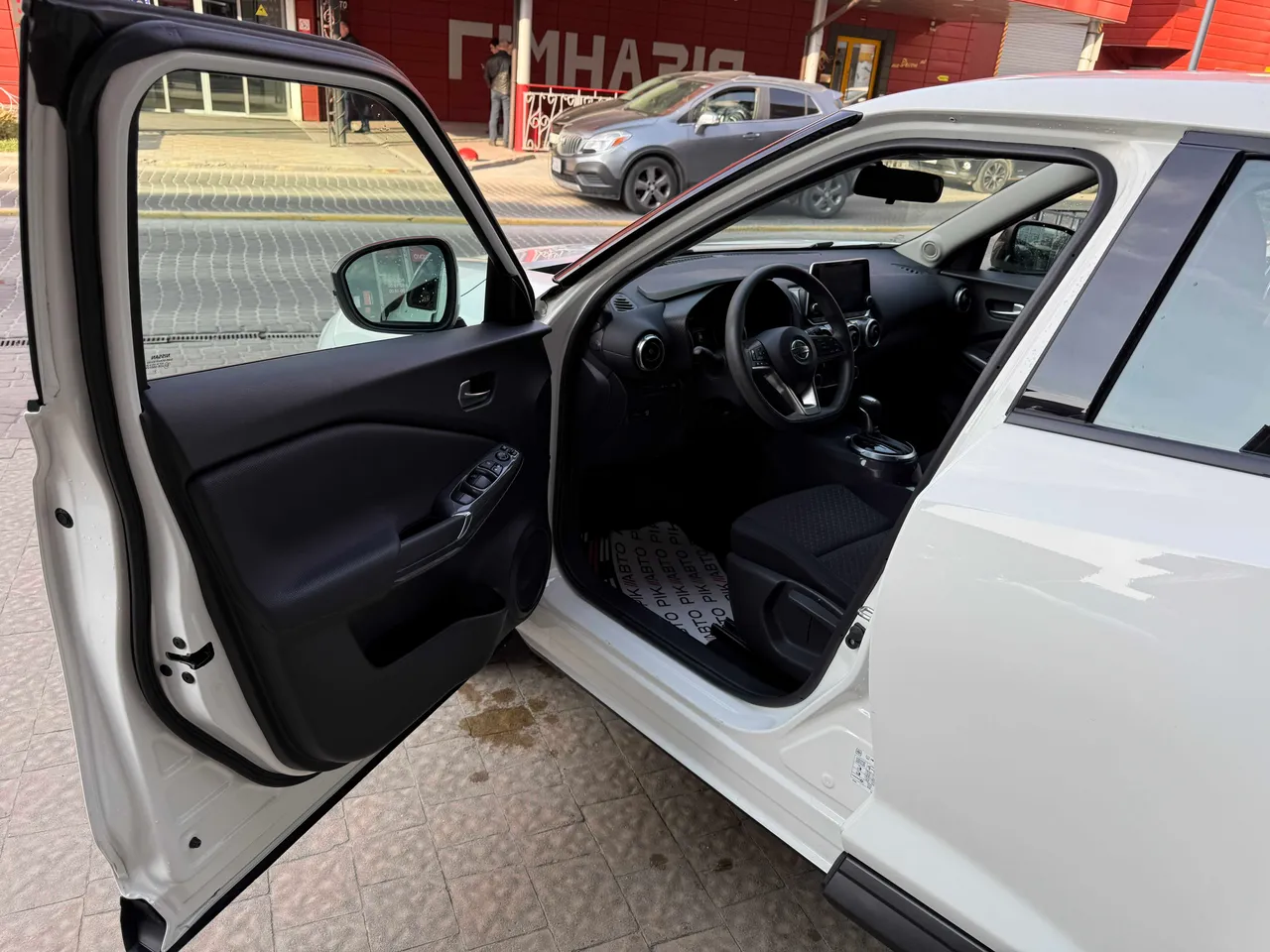 Nissan Juke - фото 11