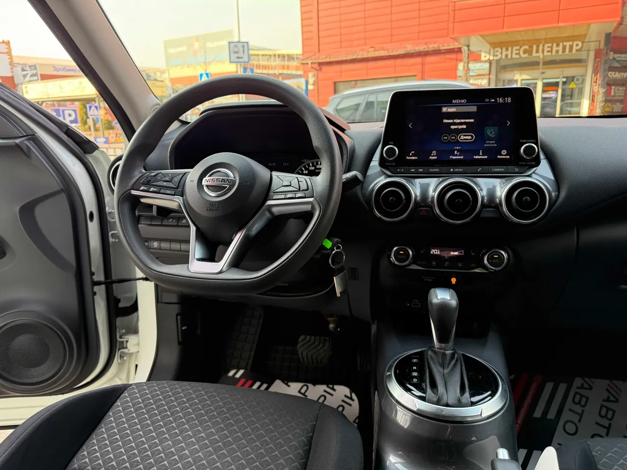 Nissan Juke - фото 36