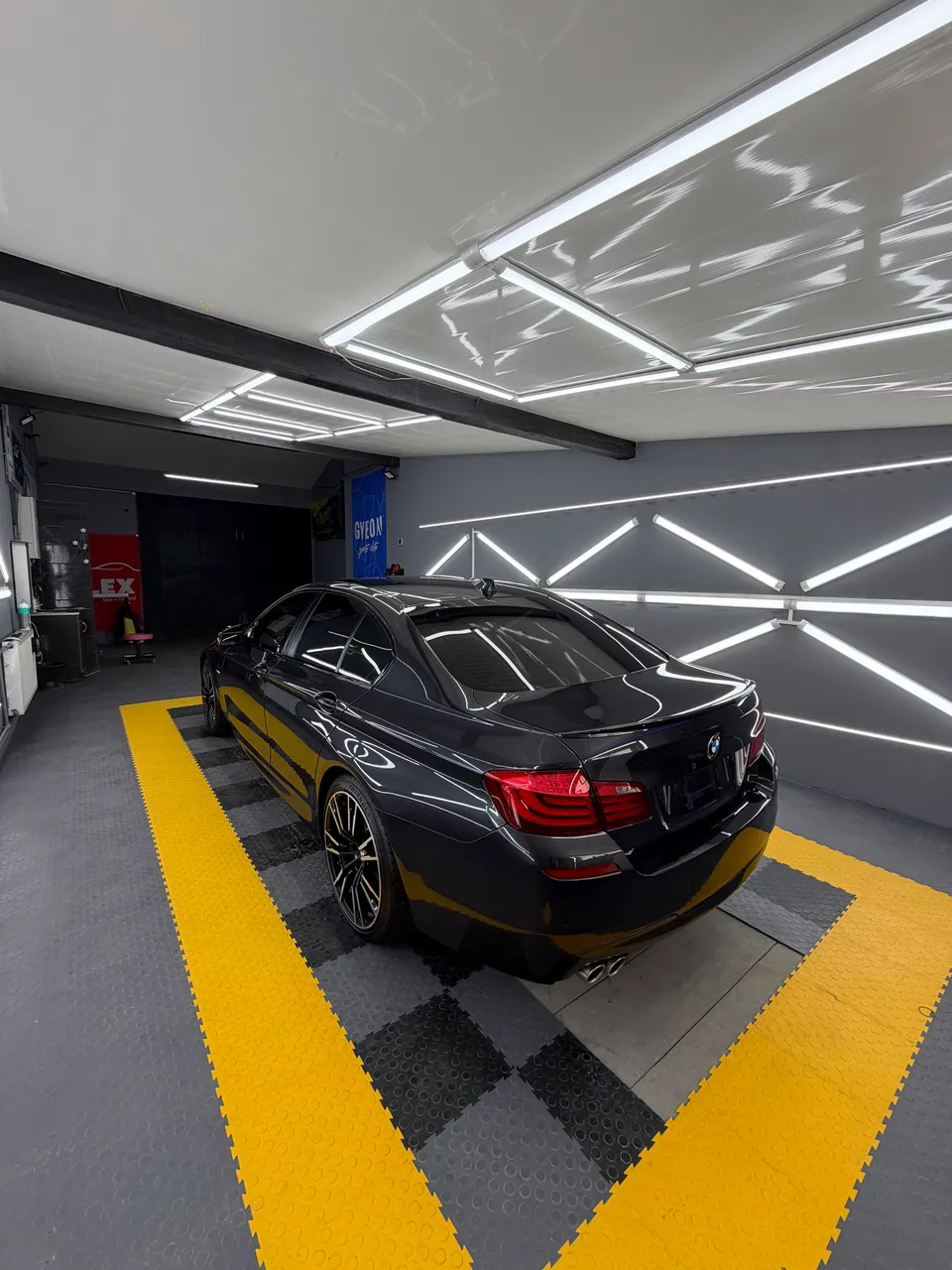 BMW 5 серії - фото 26