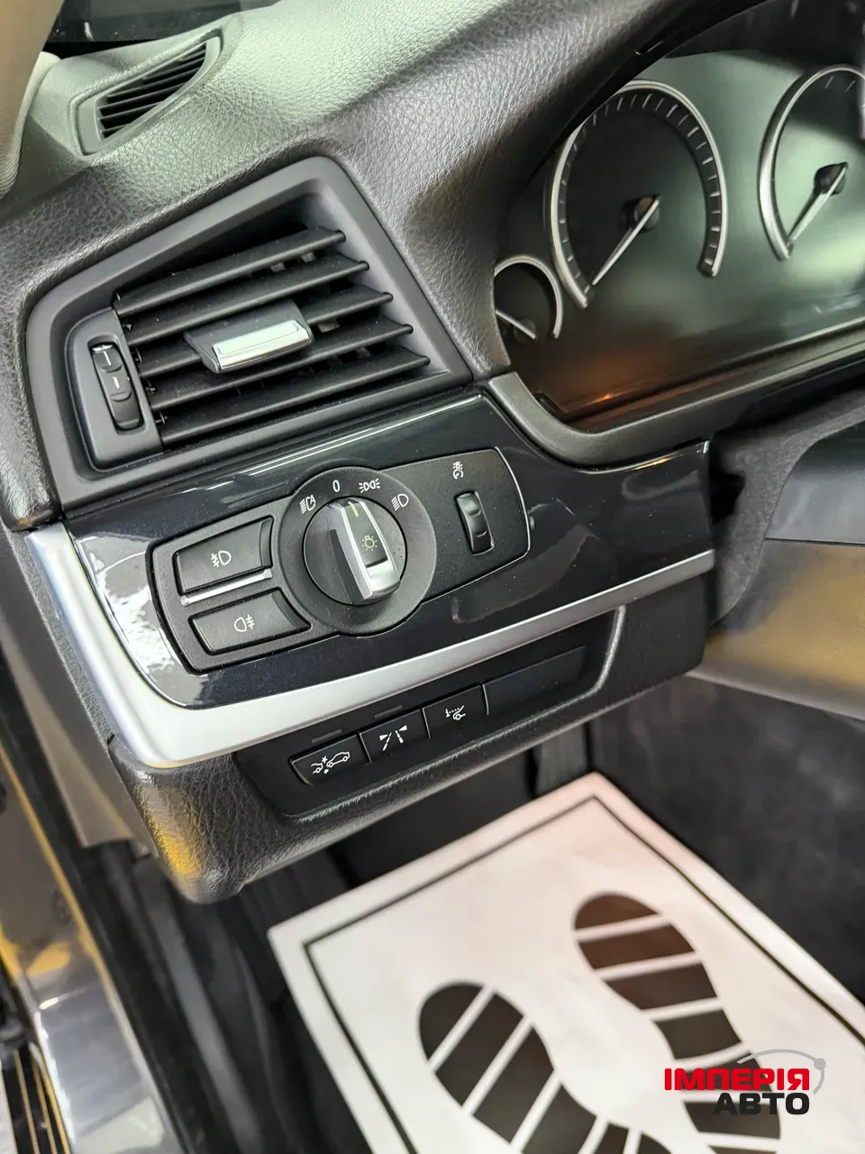 BMW 5 серії - фото 45