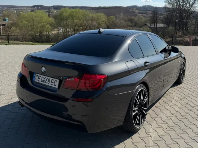 BMW 5 серії - фото 3