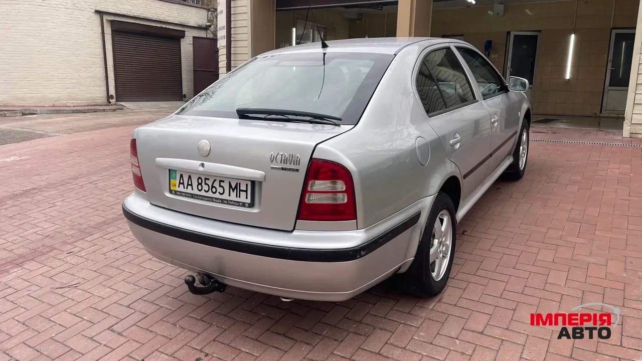 Skoda Octavia - фото 32