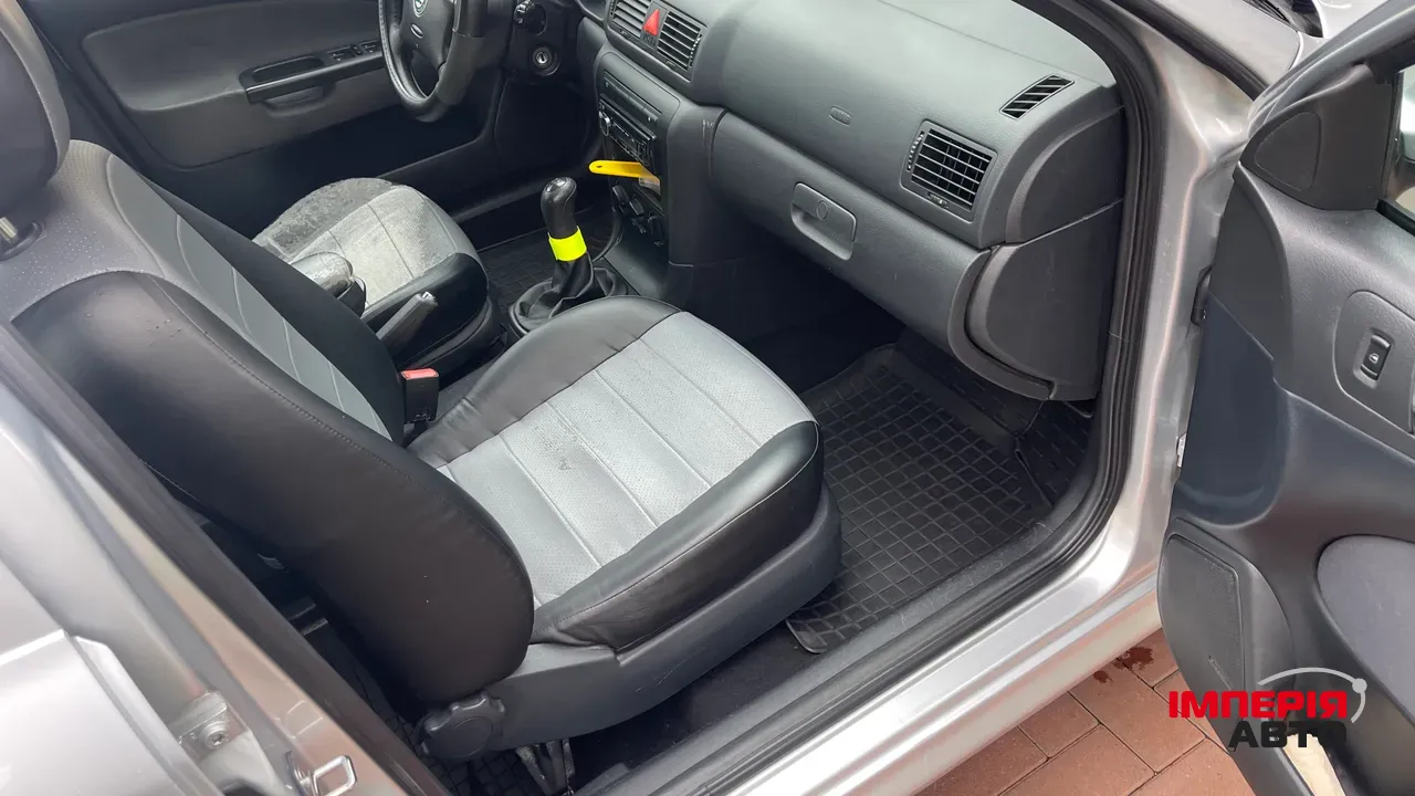 Skoda Octavia - фото 24