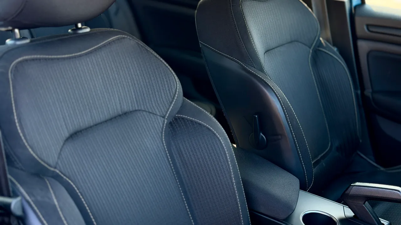 Renault Megane - фото 10