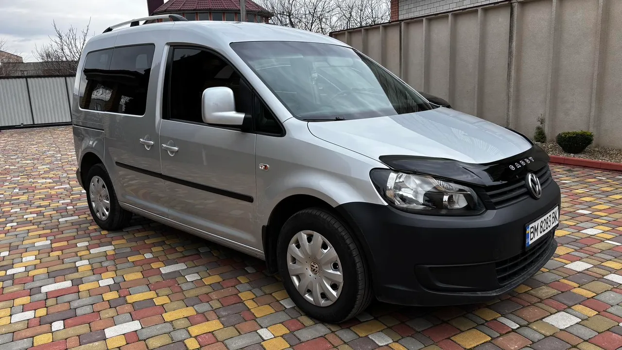 Volkswagen Caddy - фото 2