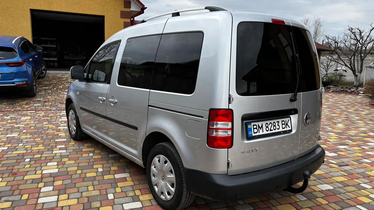Volkswagen Caddy - фото 4
