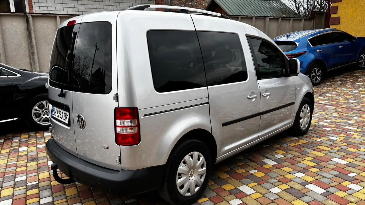 Volkswagen Caddy - фото 3