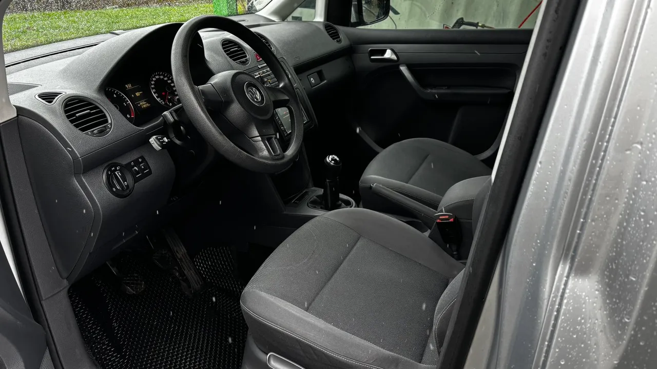 Volkswagen Caddy - фото 5