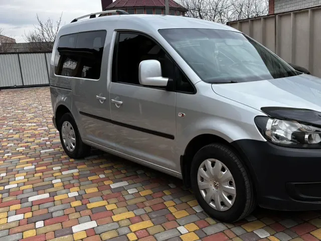 Volkswagen Caddy - фото 2