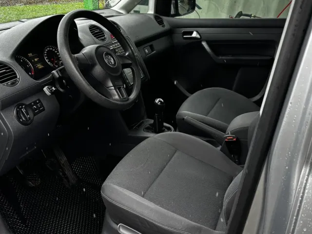 Volkswagen Caddy - фото 5