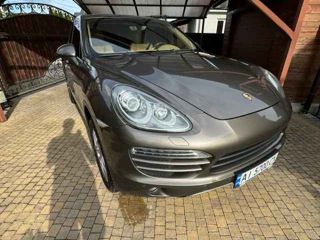 Porsche Cayenne - фото 3