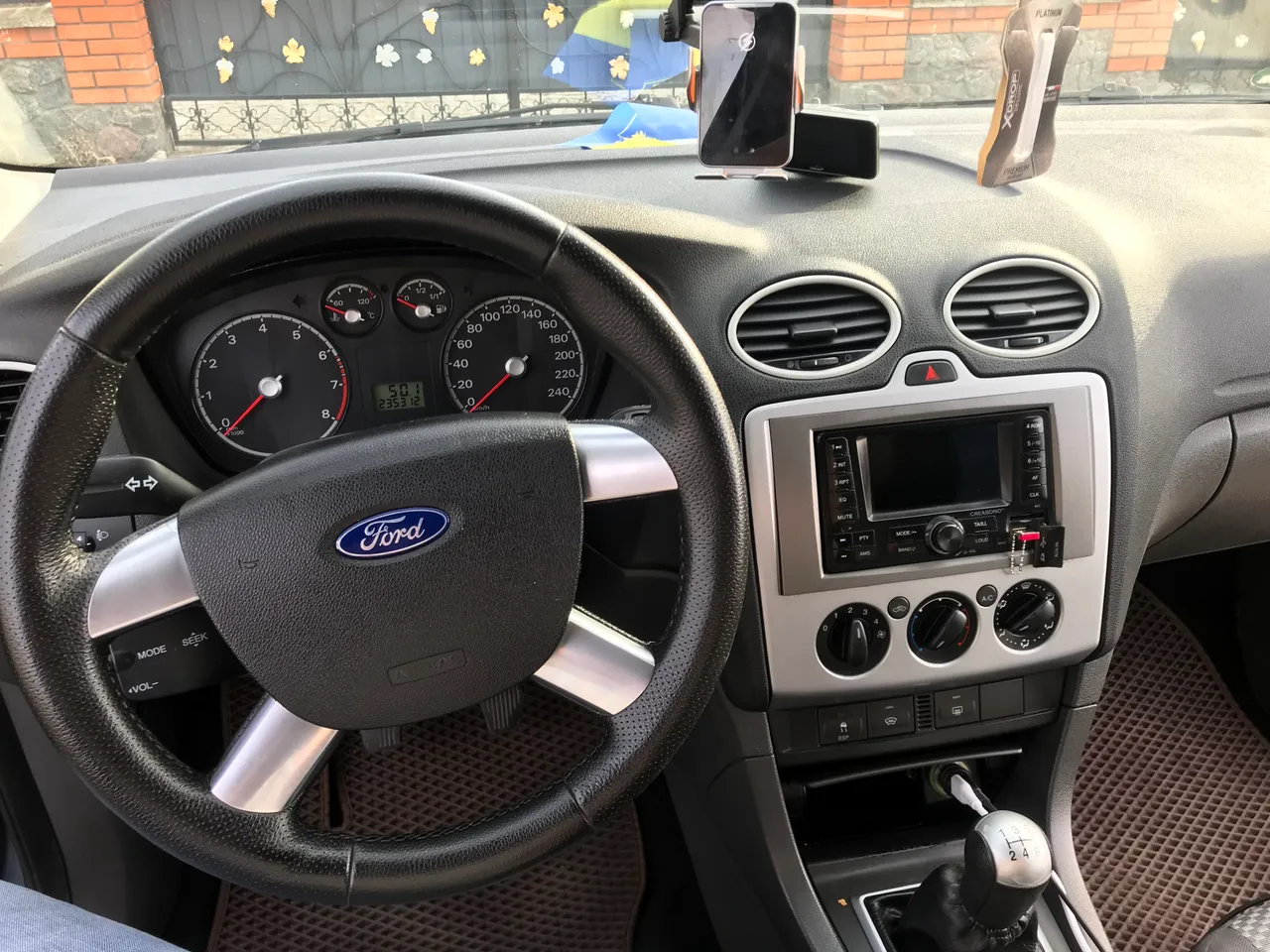 Ford Focus - фото 10