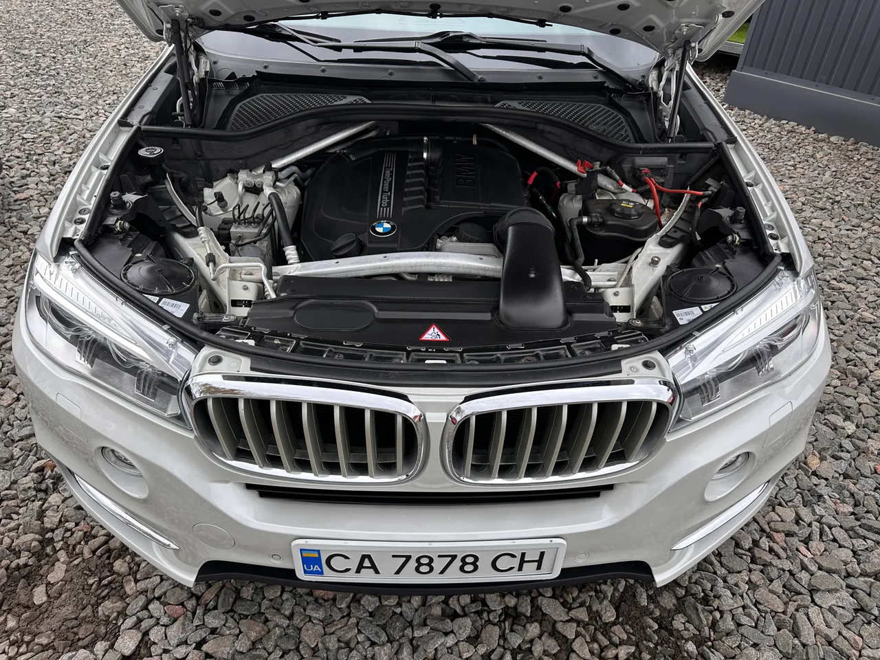 BMW X5 - фото 6