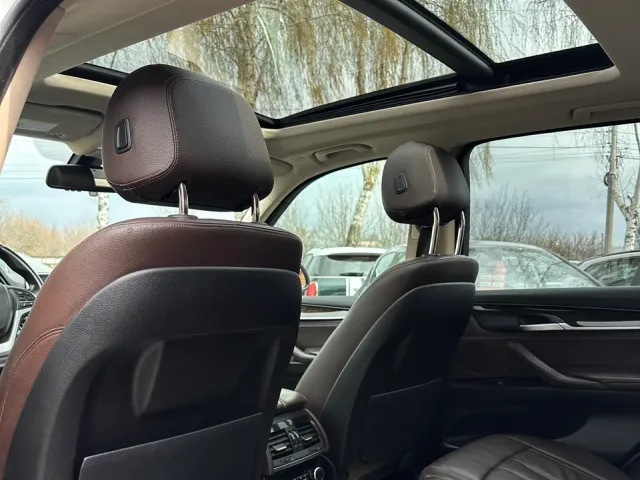 BMW X5 - фото 5