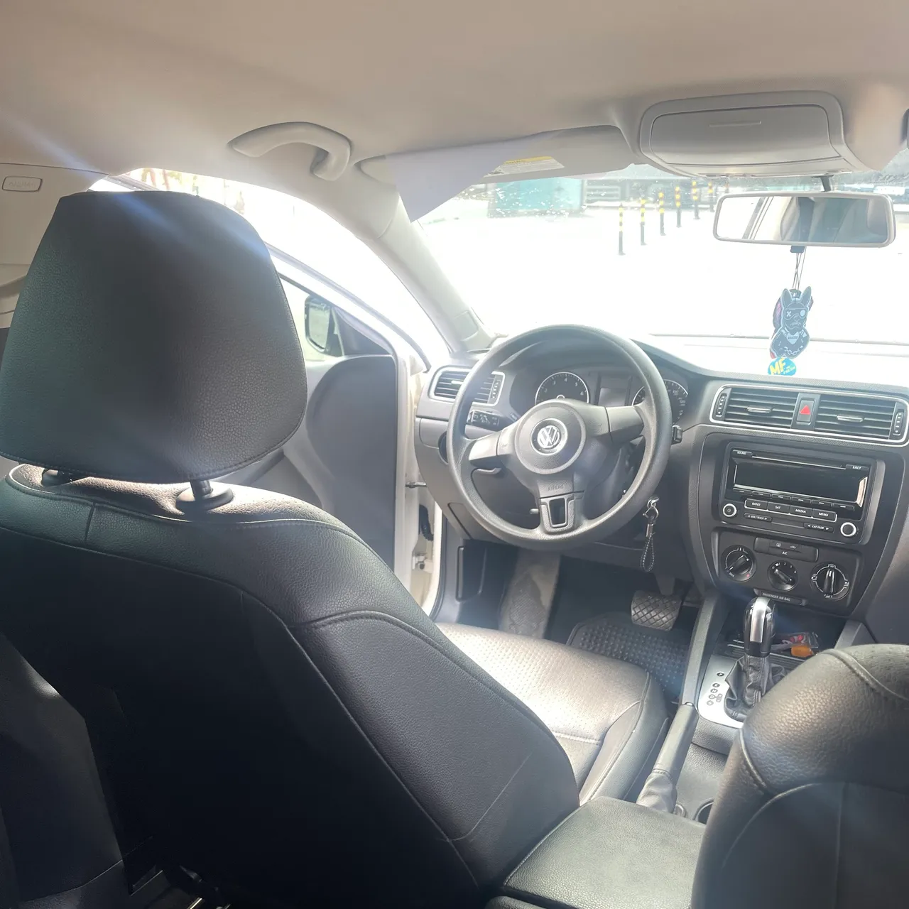 Volkswagen Jetta - фото 7