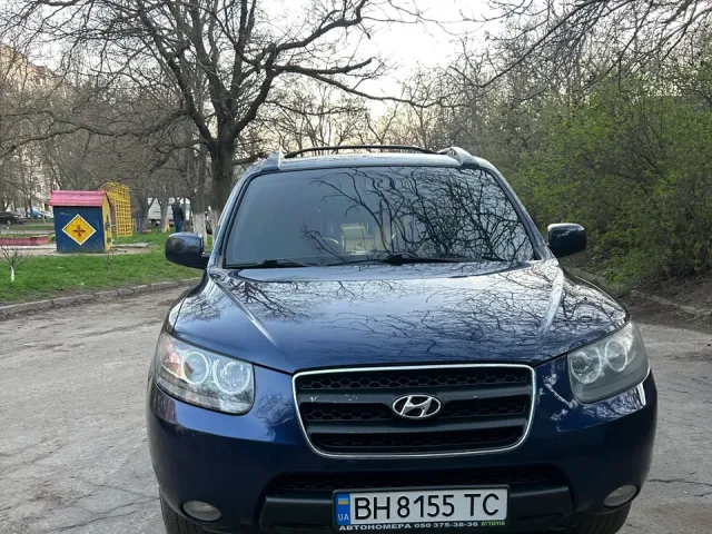 Hyundai Santa Fe - фото 1