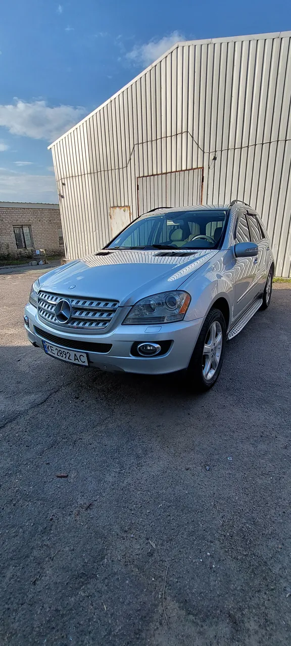 Mercedes-Benz M-Класс - фото 1