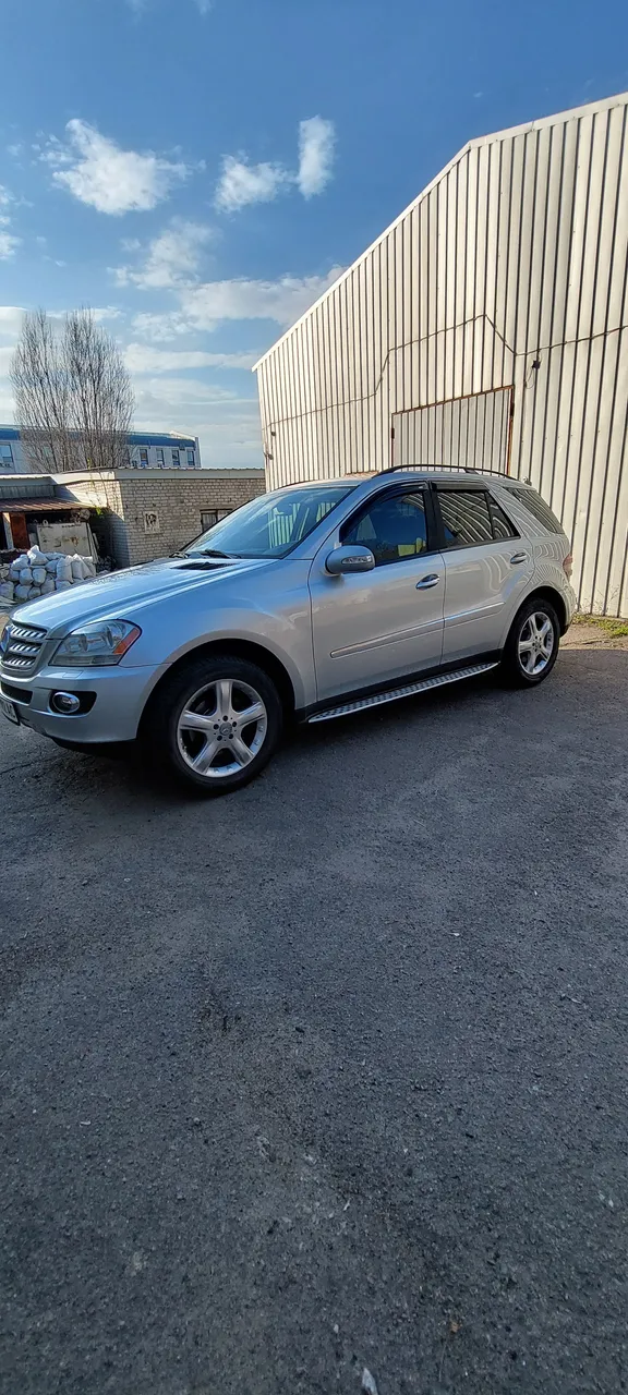 Mercedes-Benz M-Класс - фото 5