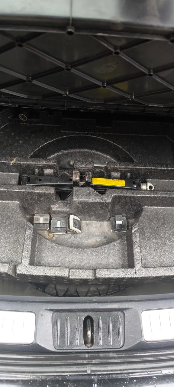 Toyota Avensis - фото 15