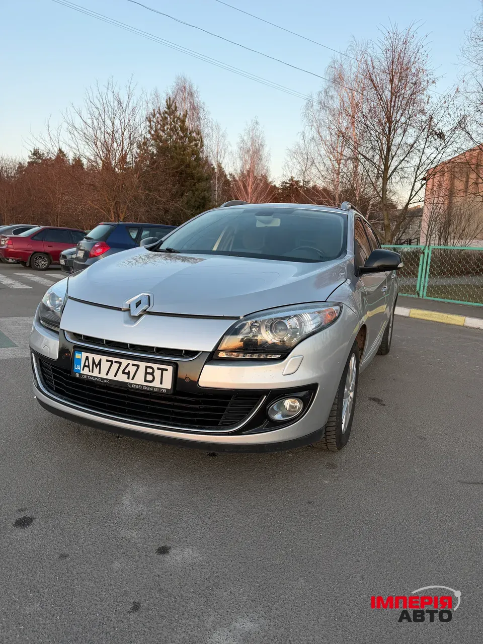 Renault Megane - фото 1