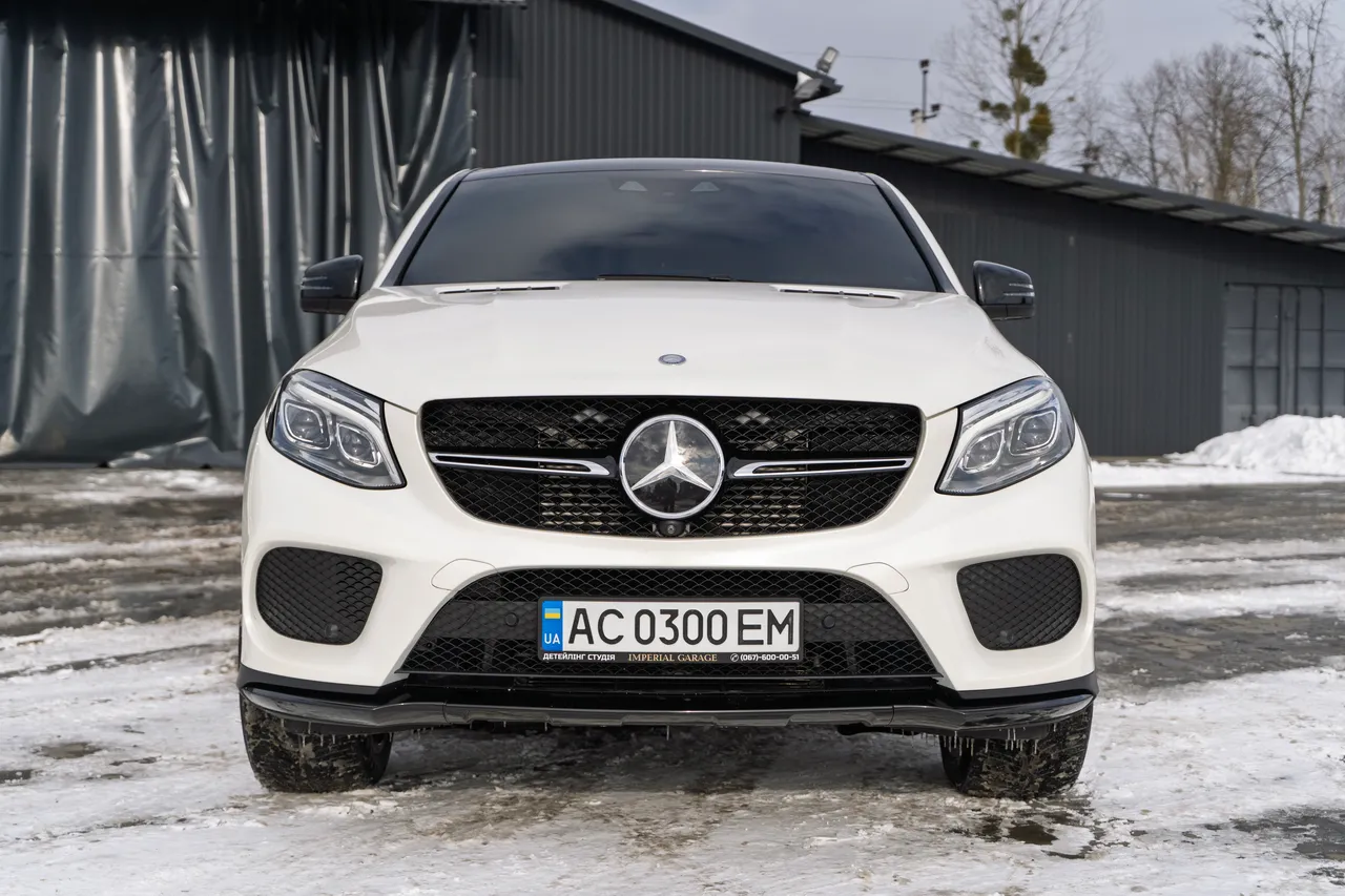 Mercedes-Benz GLE - фото 4