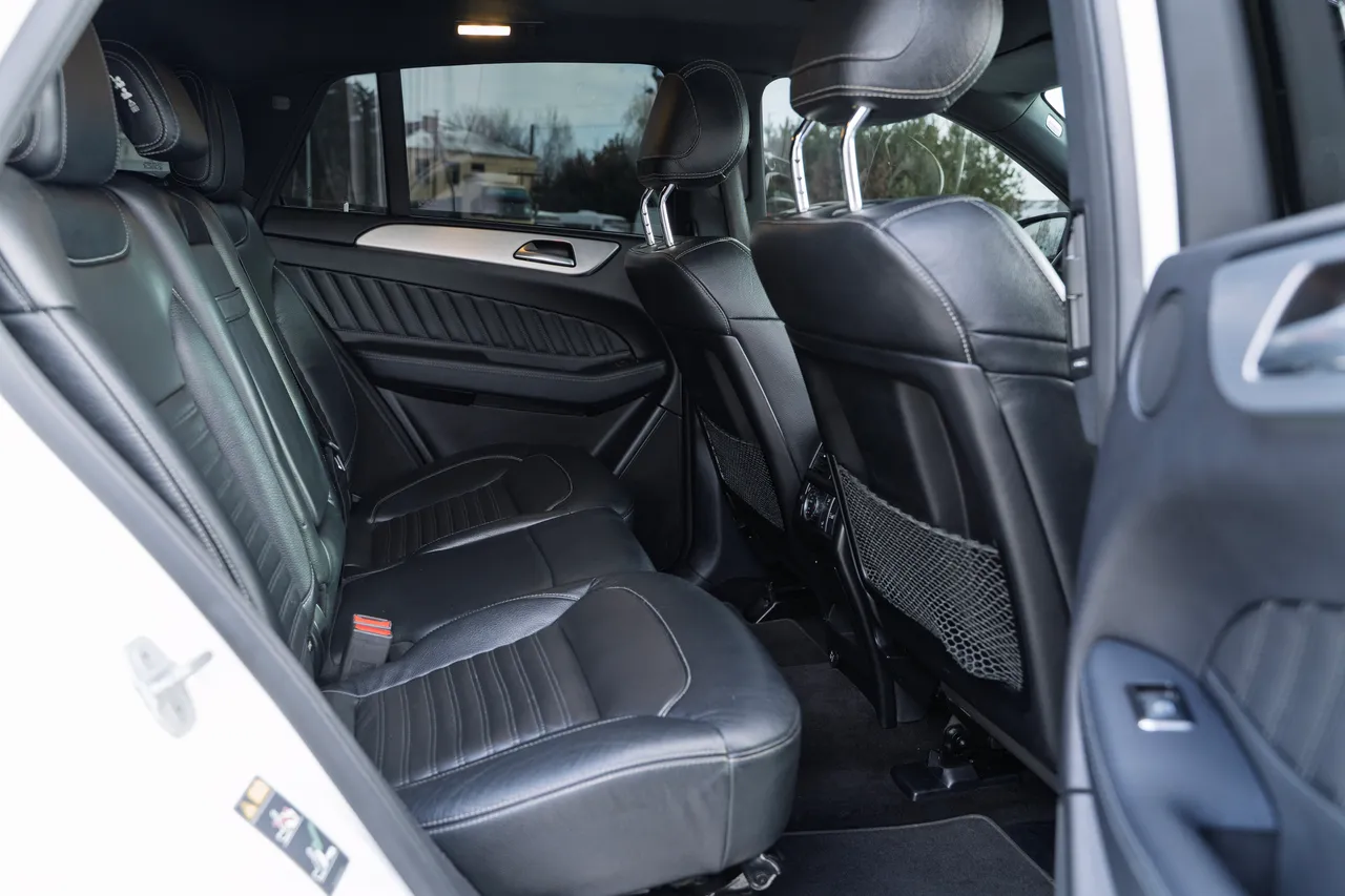 Mercedes-Benz GLE - фото 37
