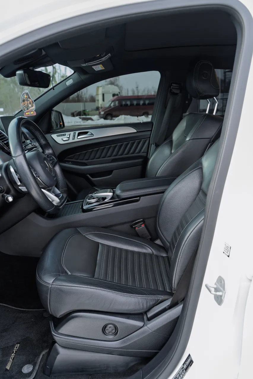 Mercedes-Benz GLE - фото 29