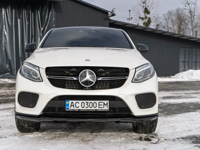 Mercedes-Benz GLE - фото 4