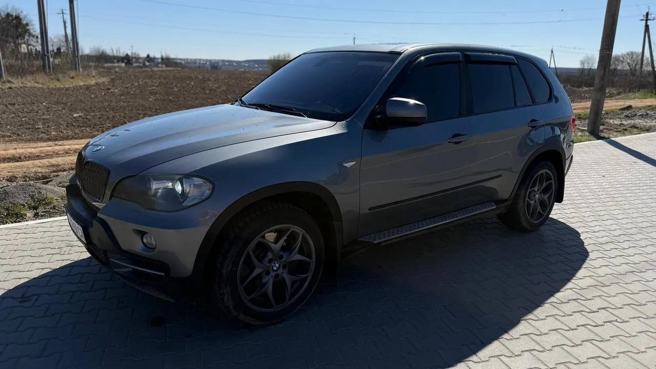 BMW X5 - фото 11