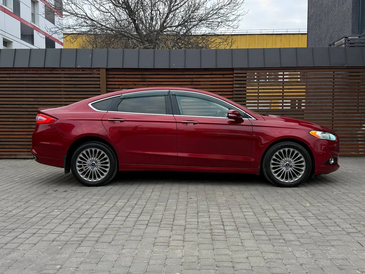 Ford Fusion USA - фото 8