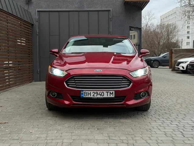 Ford Fusion USA - фото 2