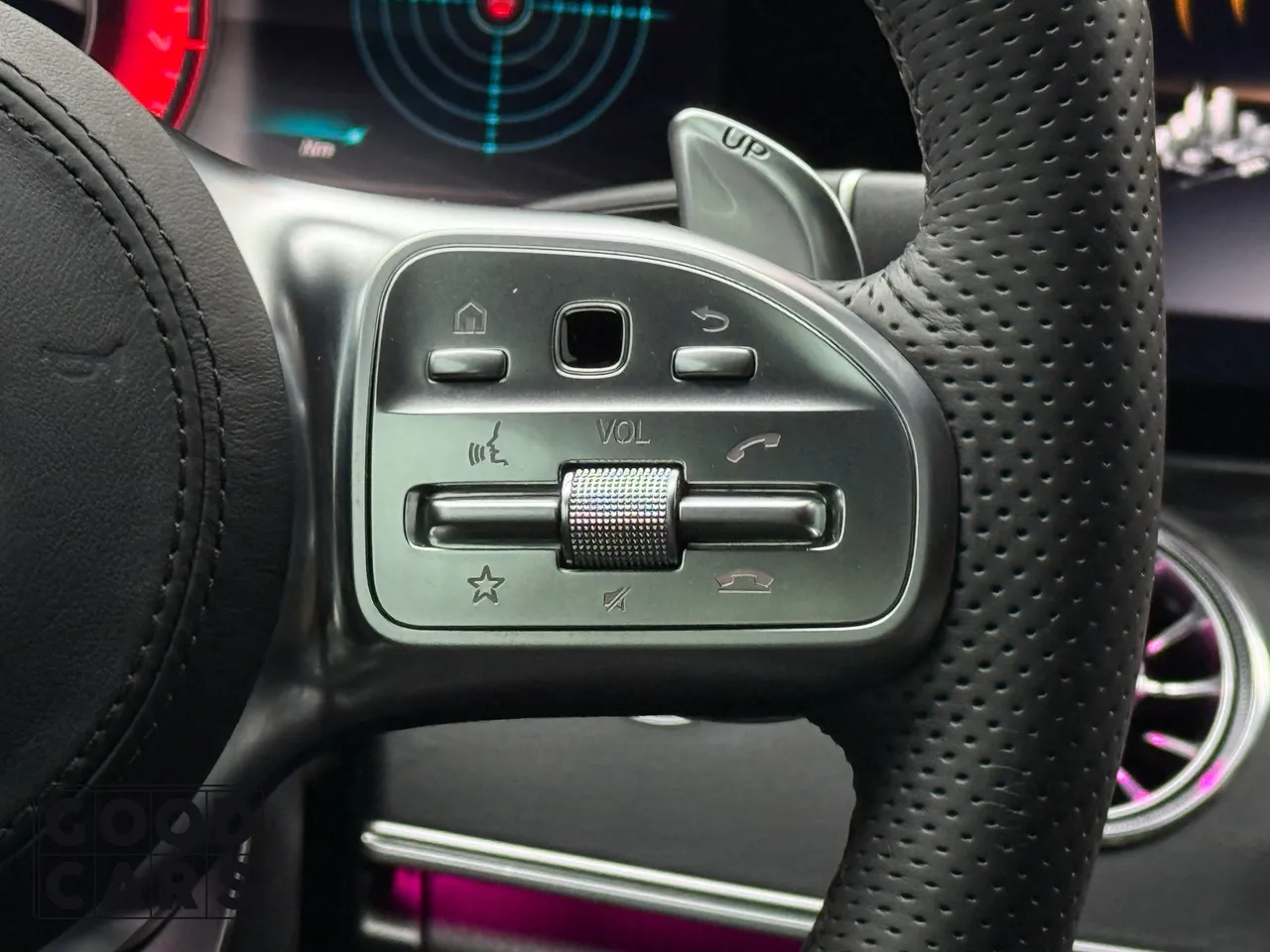 Mercedes-Benz E-Класс - фото 32