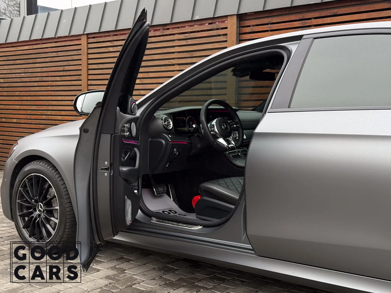 Mercedes-Benz E-Класс - фото 20