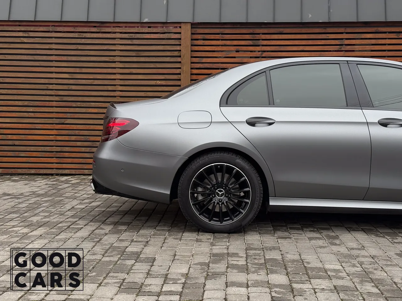 Mercedes-Benz E-Класс - фото 16