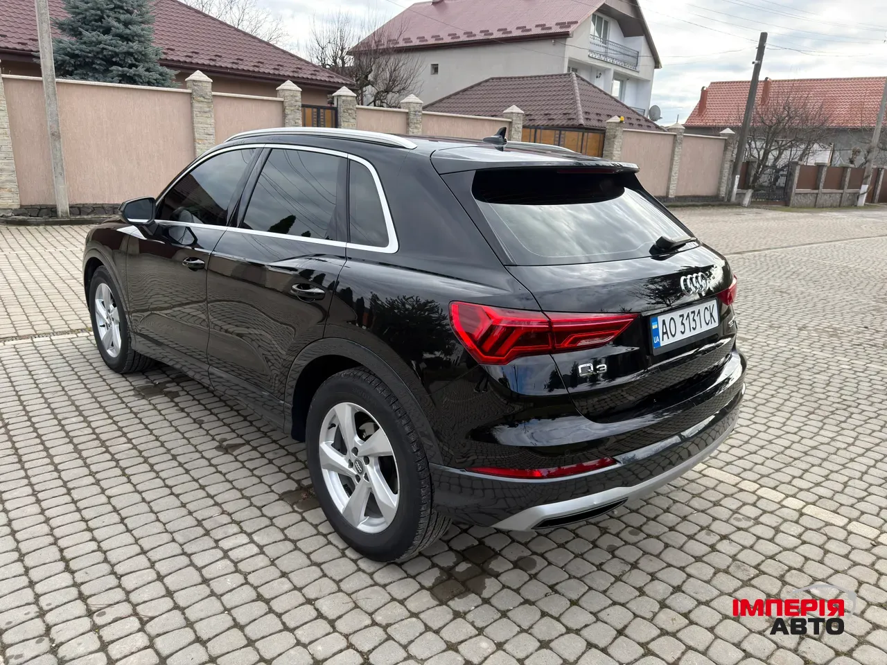 Audi Q3 - фото 2