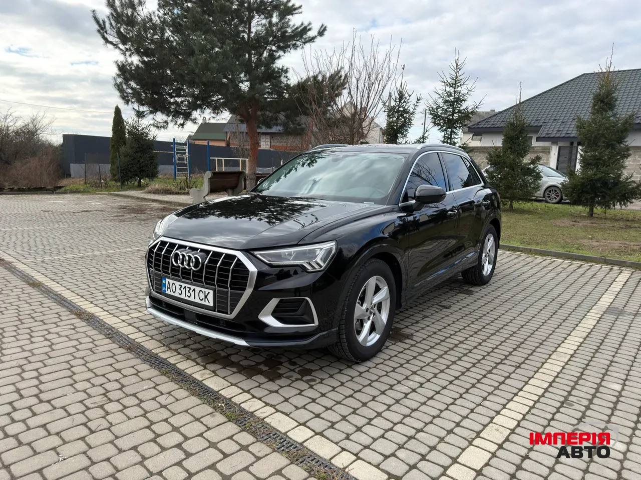 Audi Q3 - фото 4
