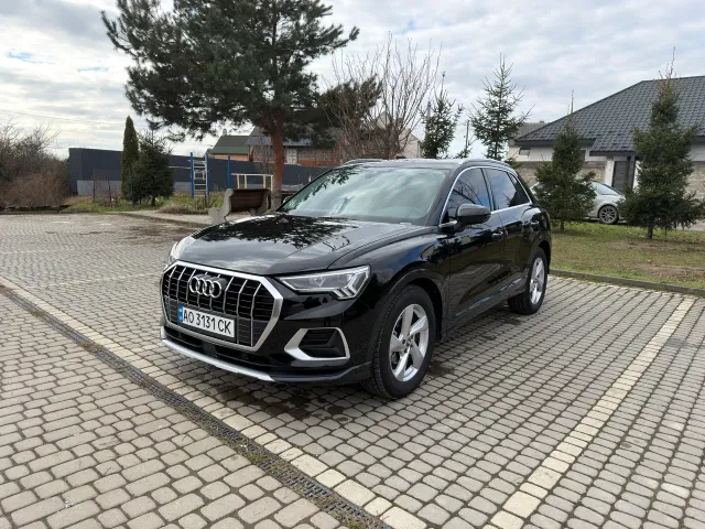 Audi Q3 - фото 4