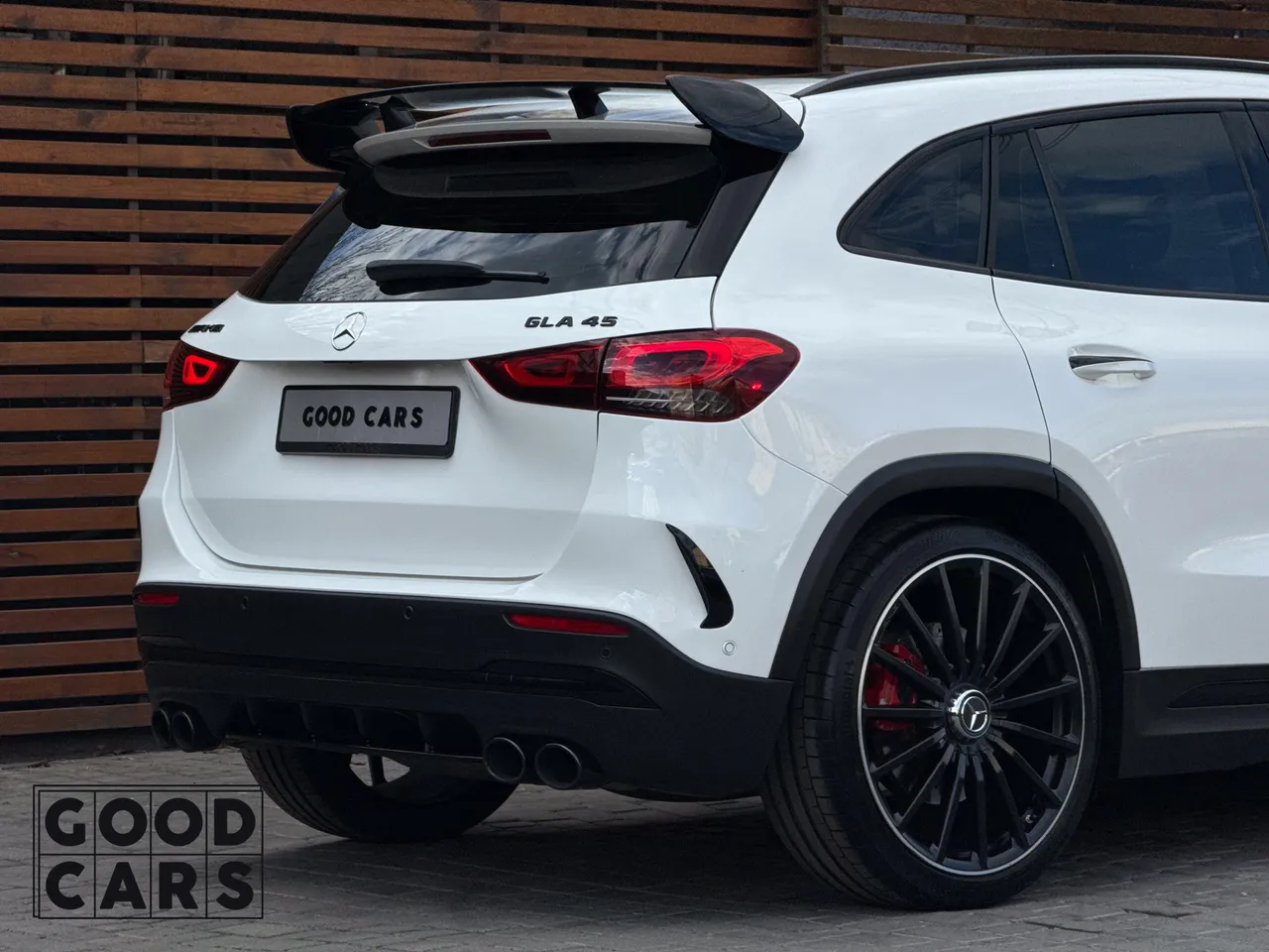 Mercedes-Benz GLA AMG - фото 14