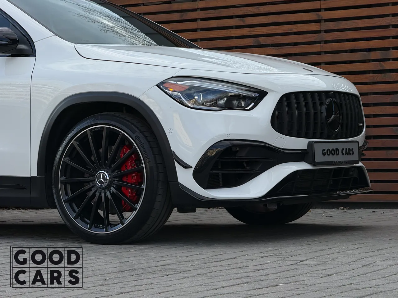 Mercedes-Benz GLA AMG - фото 12