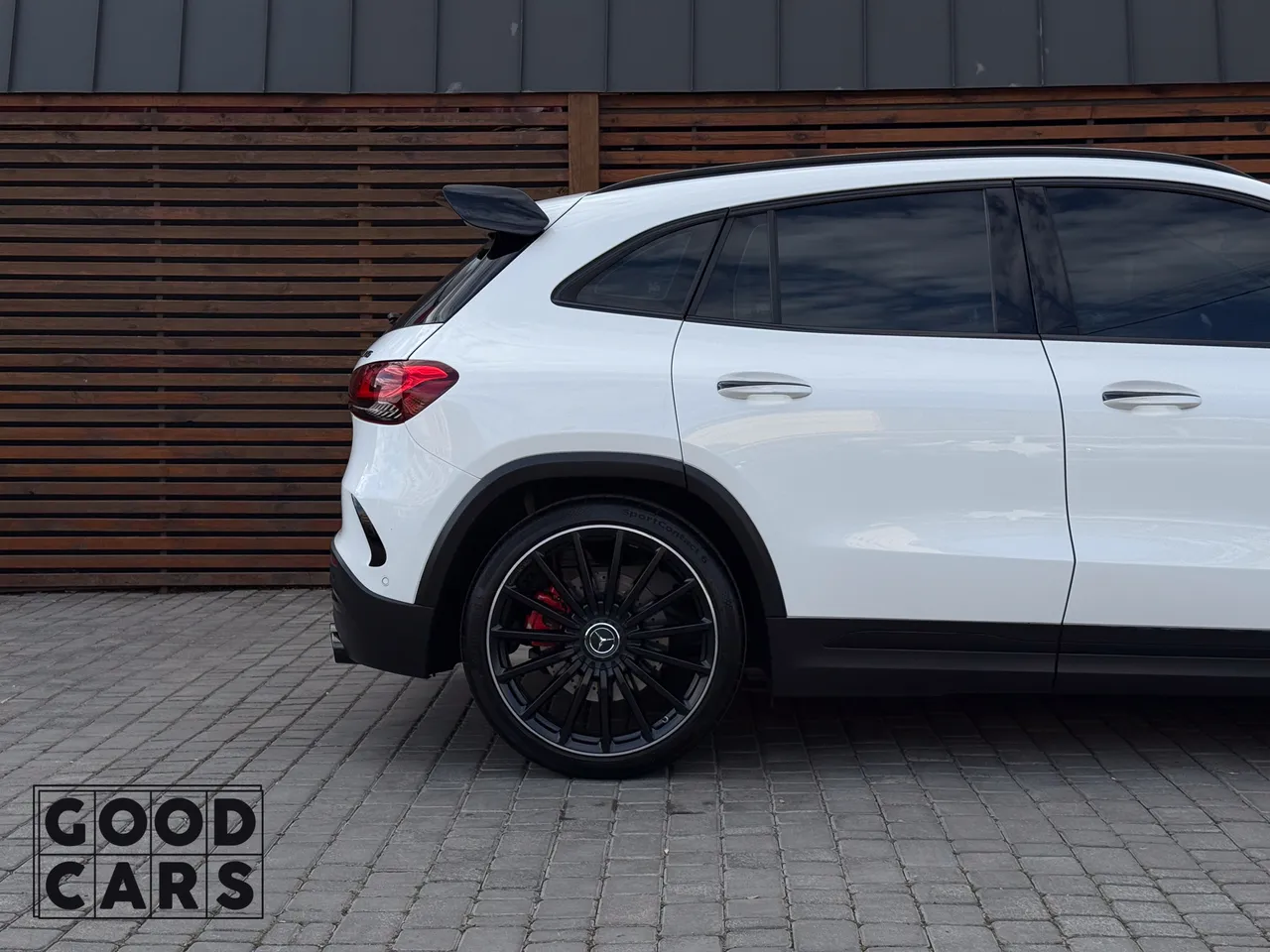 Mercedes-Benz GLA AMG - фото 17