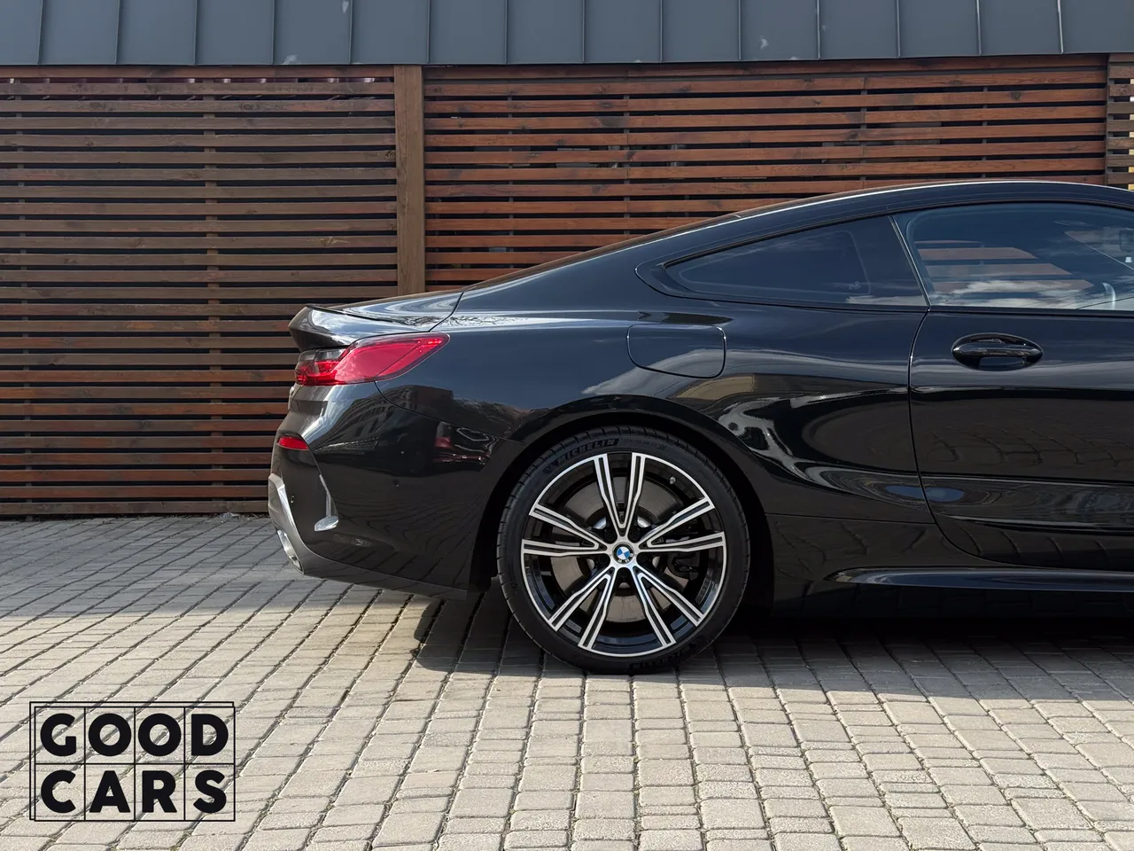 BMW 8 серії - фото 18