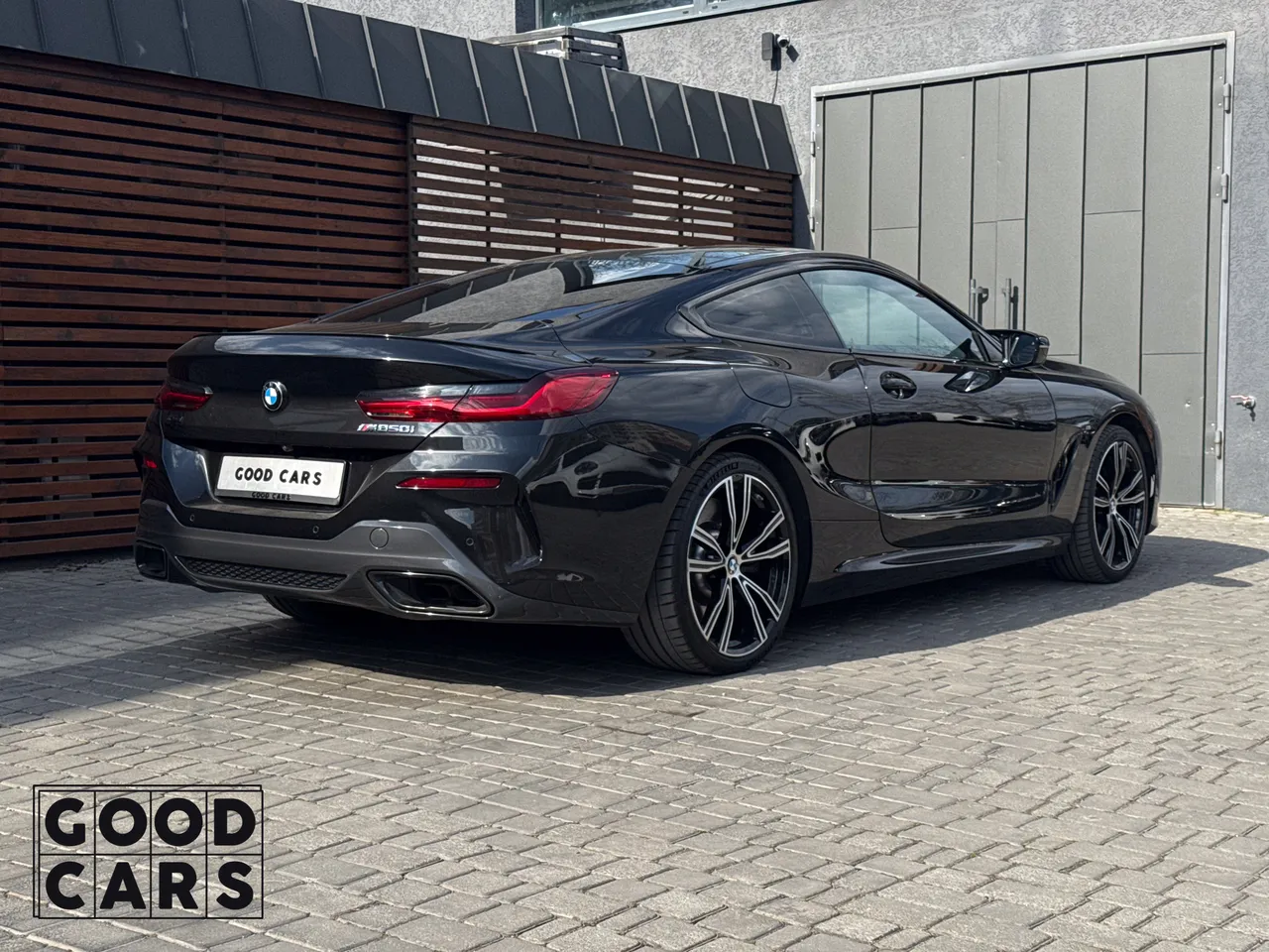 BMW 8 серії - фото 7