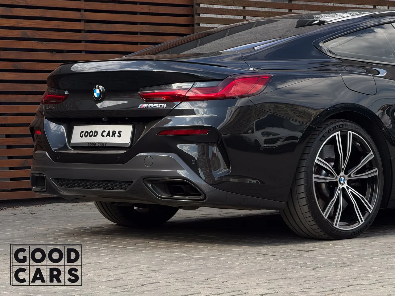 BMW 8 серії - фото 14