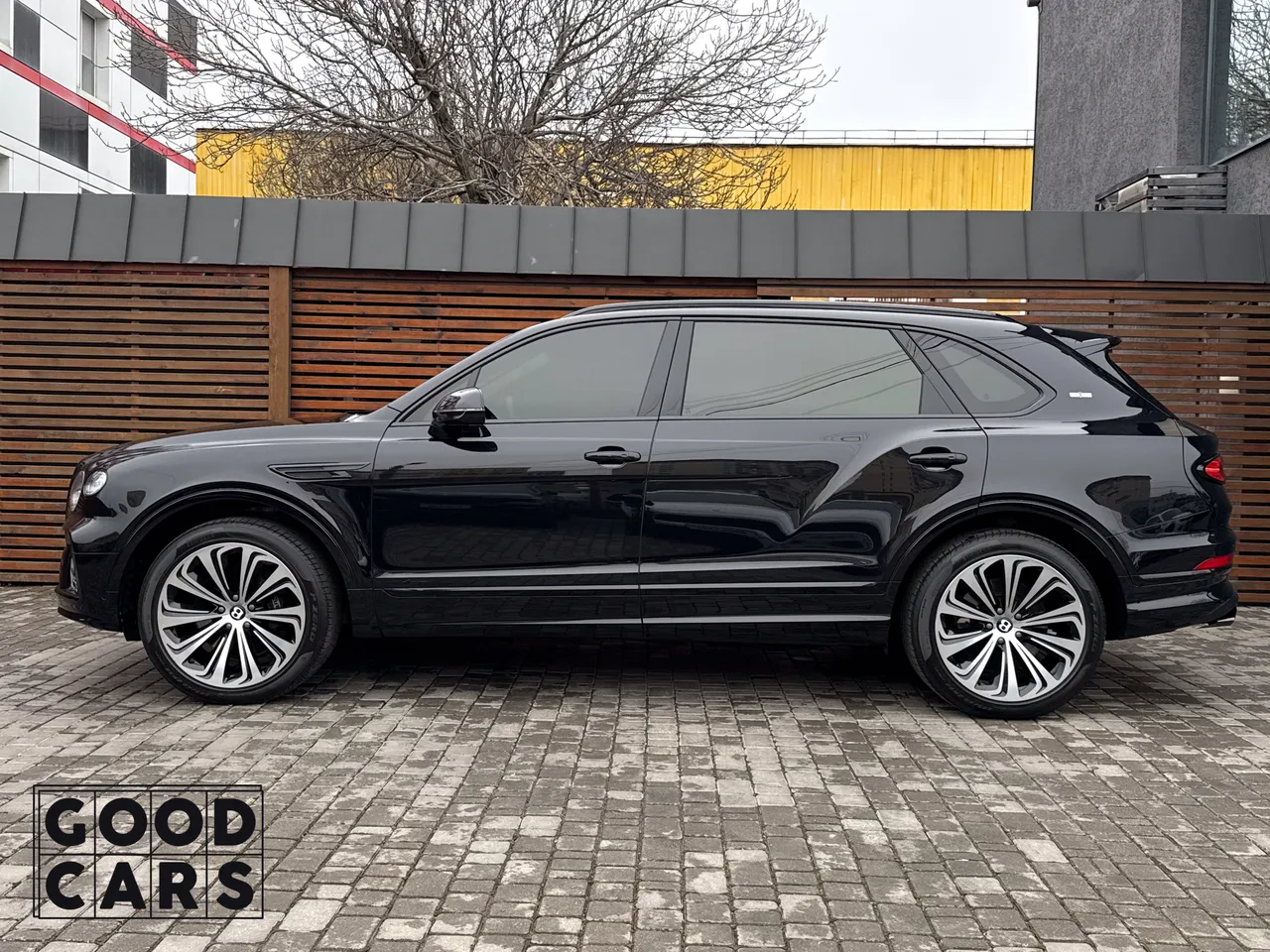 Bentley Bentayga - фото 4