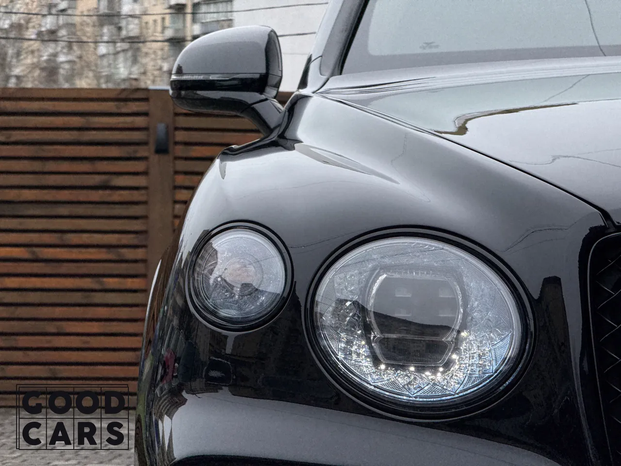 Bentley Bentayga - фото 10