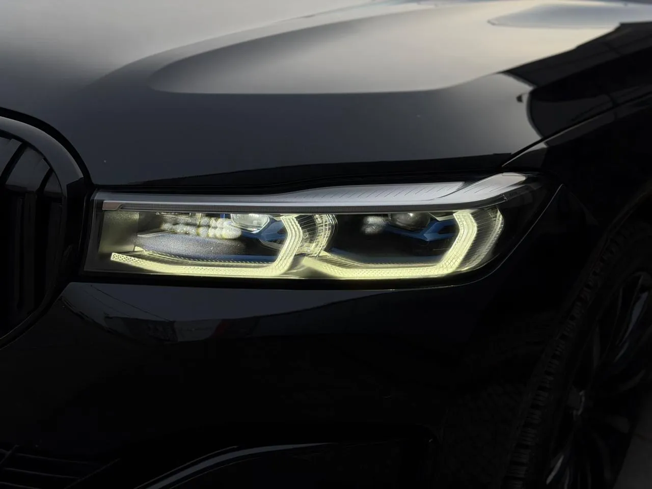 BMW 7 серії - фото 11