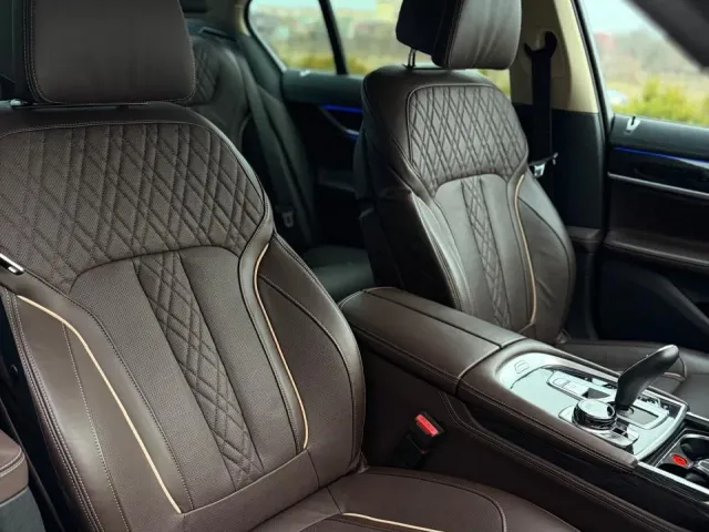 BMW 7 серії - фото 5